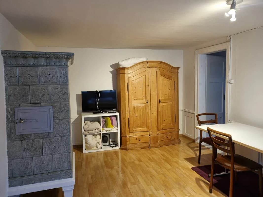 möblierte kleine 3-Zimmer Gaststätte (Ohne Küche!)