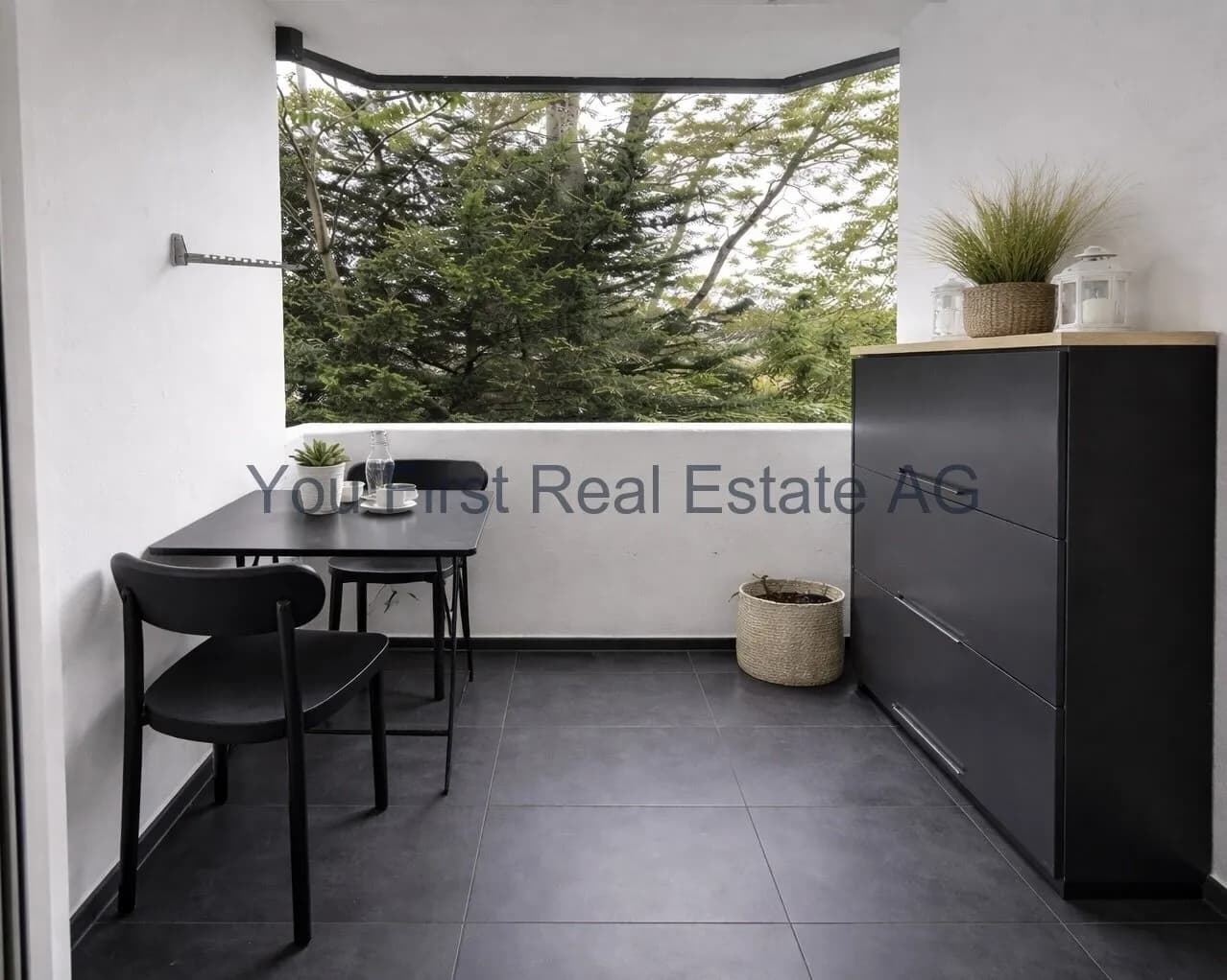 Eleganz und Komfort in der modernen 4.5 Zimmerwohnung