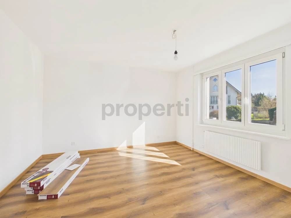 Ruhige 3.5-Zimmer-Eigentumswohnung mit Parkplatz, Luterbach