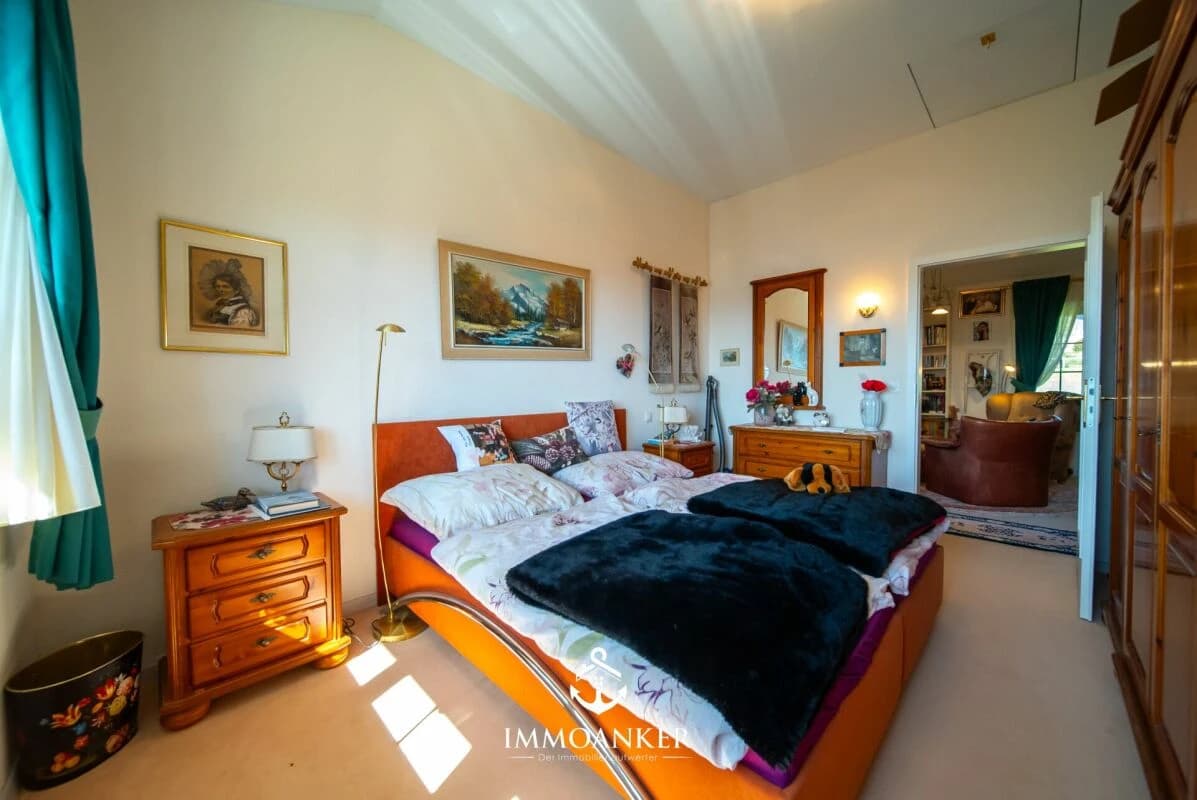 Wohnen mit Weitblick - umgeben von Ruhe und Grün. - 6.5 Zimmer EFH in Sulz