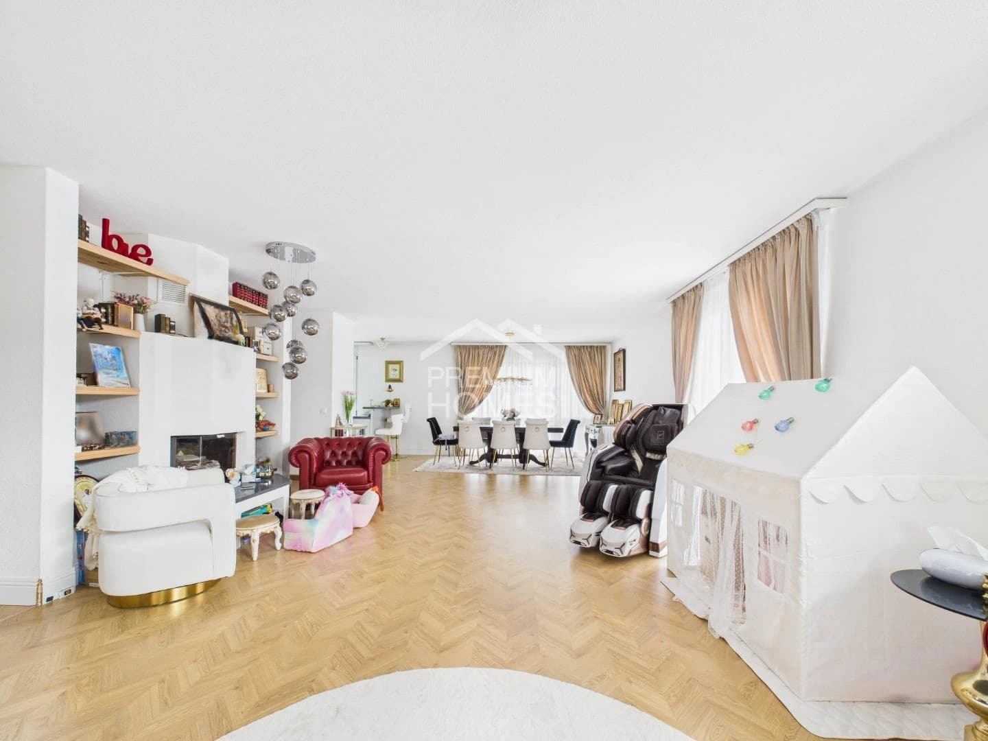 Attikawohnung mit traumhafter Terrasse