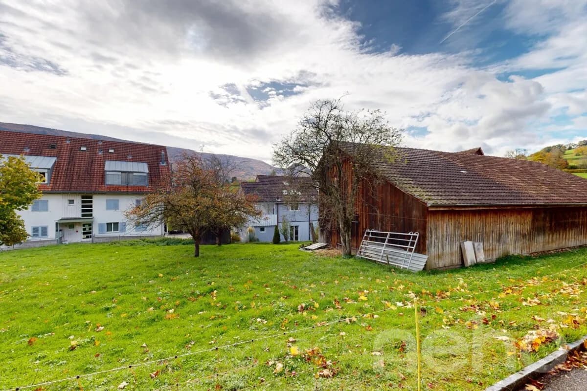 Bauernhaus mit angrenzendem Einfamilienhaus und viel Bauland inkl.