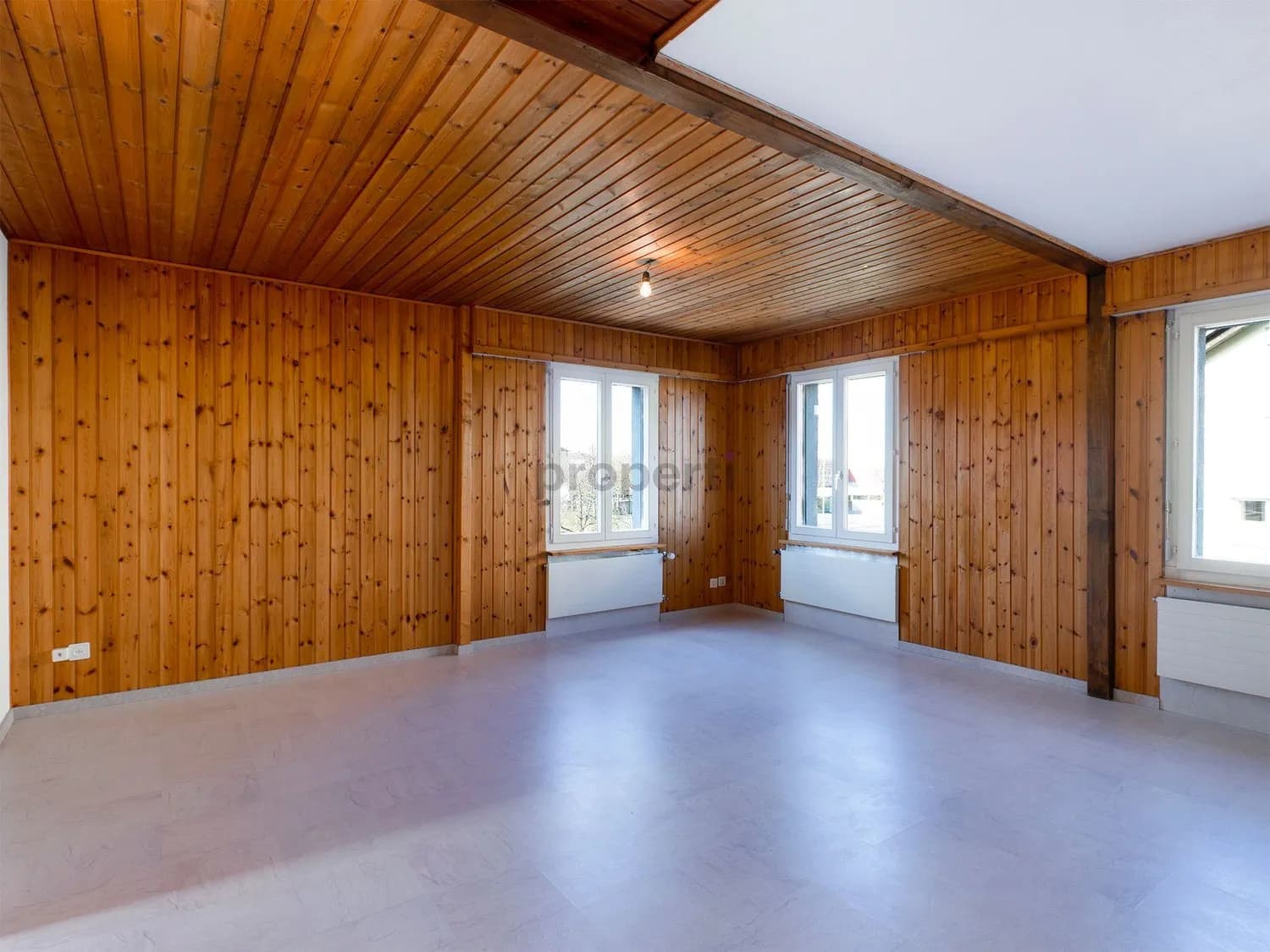 CHARMANT AN ZENTRALER UND RUHIGER LAGE