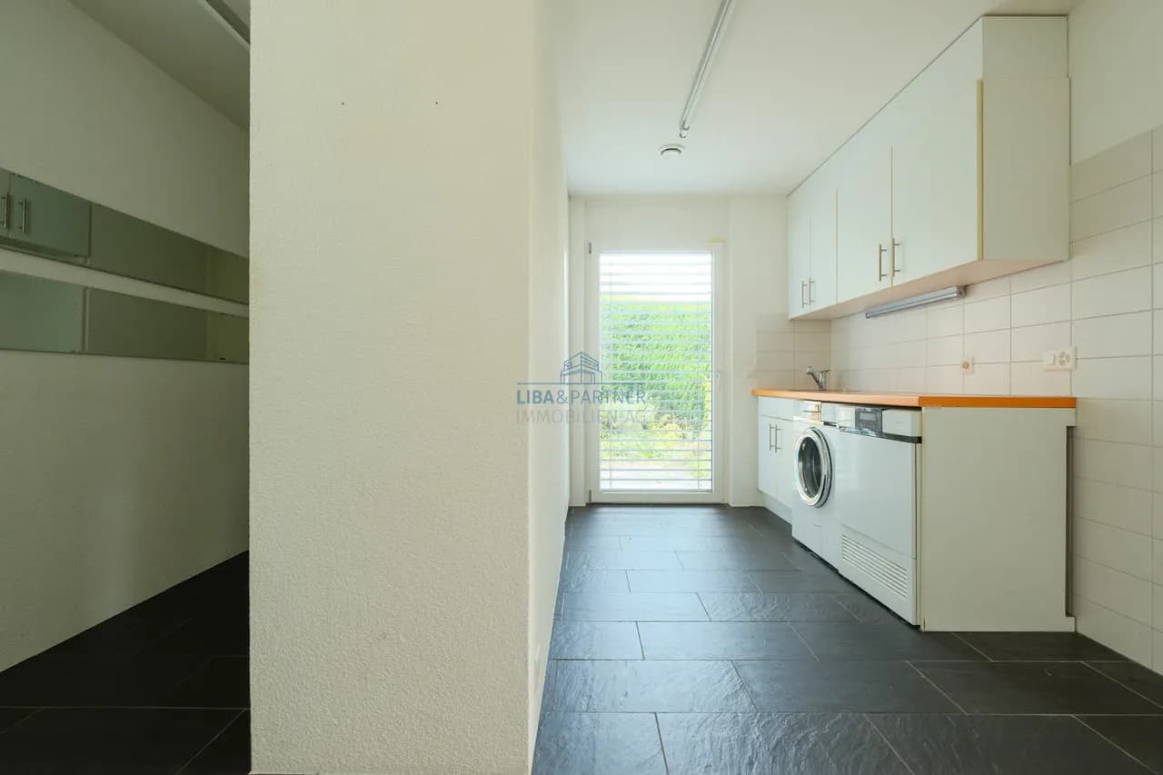 Grosszügiges Wohnanwesen mit Pool & exklusivem Ambiente in Bestlage