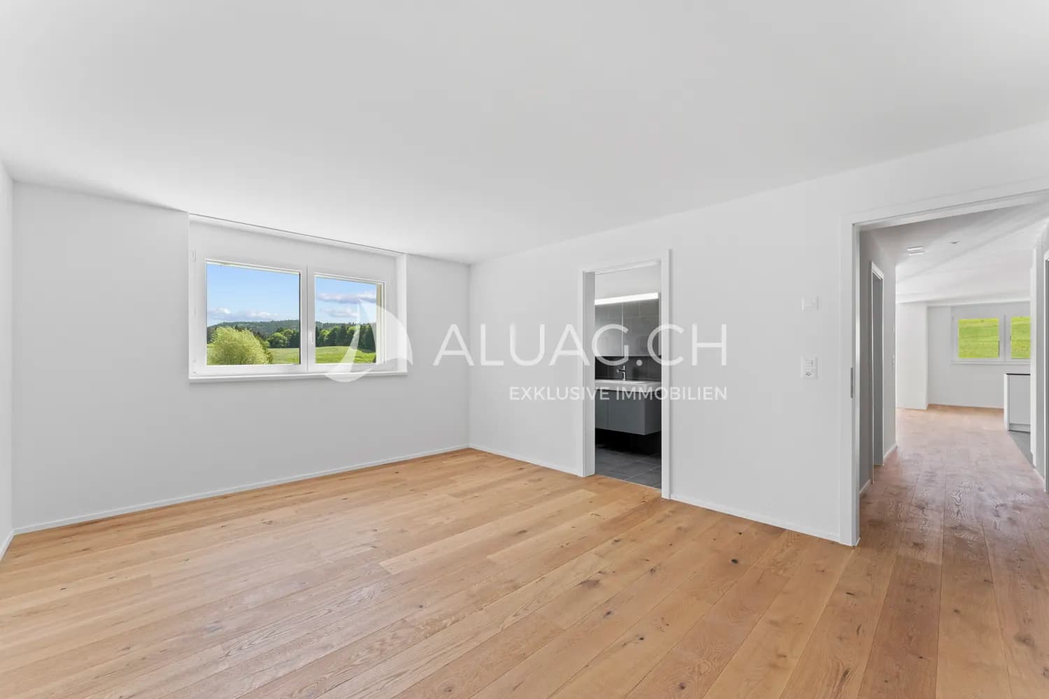 NEUBAUTRAUM 4.5 ZIMMER IM HERZEN DER NATUR