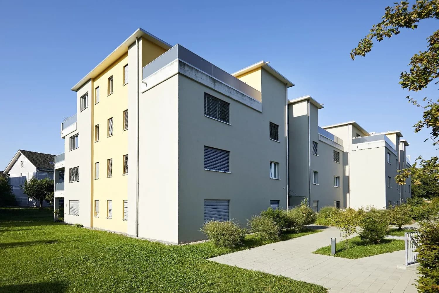 Moderne Wohnung mit grossem Balkon sucht neuen Mieter!