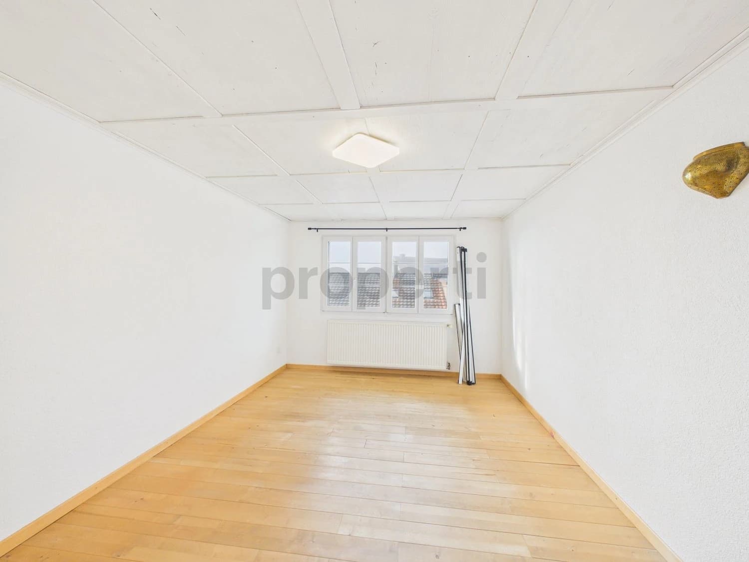 Charmantes 6.5-Zimmer-Reihenhaus mit praktischem Keller, Dussnang