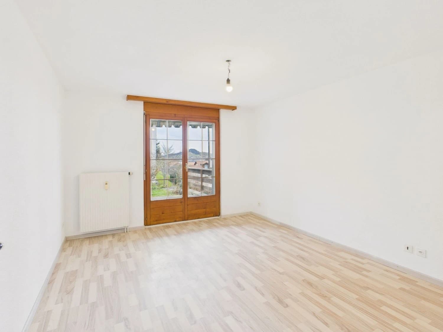 Gemütliche 4.5-Zimmer Wohnung mit grosser Terrasse in Wald