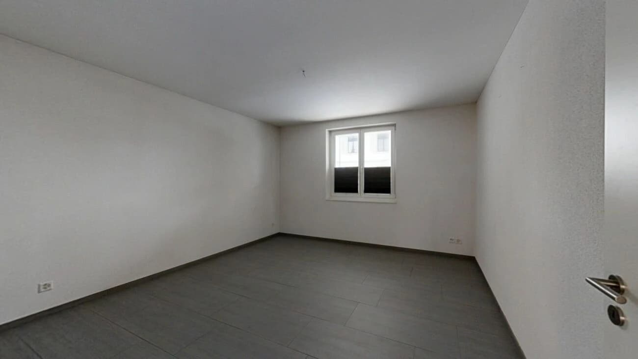 Modernes Wohnen mit viel Raum - 177 m², Südbalkon & grosszügiger Sitzplatz in Müllheim