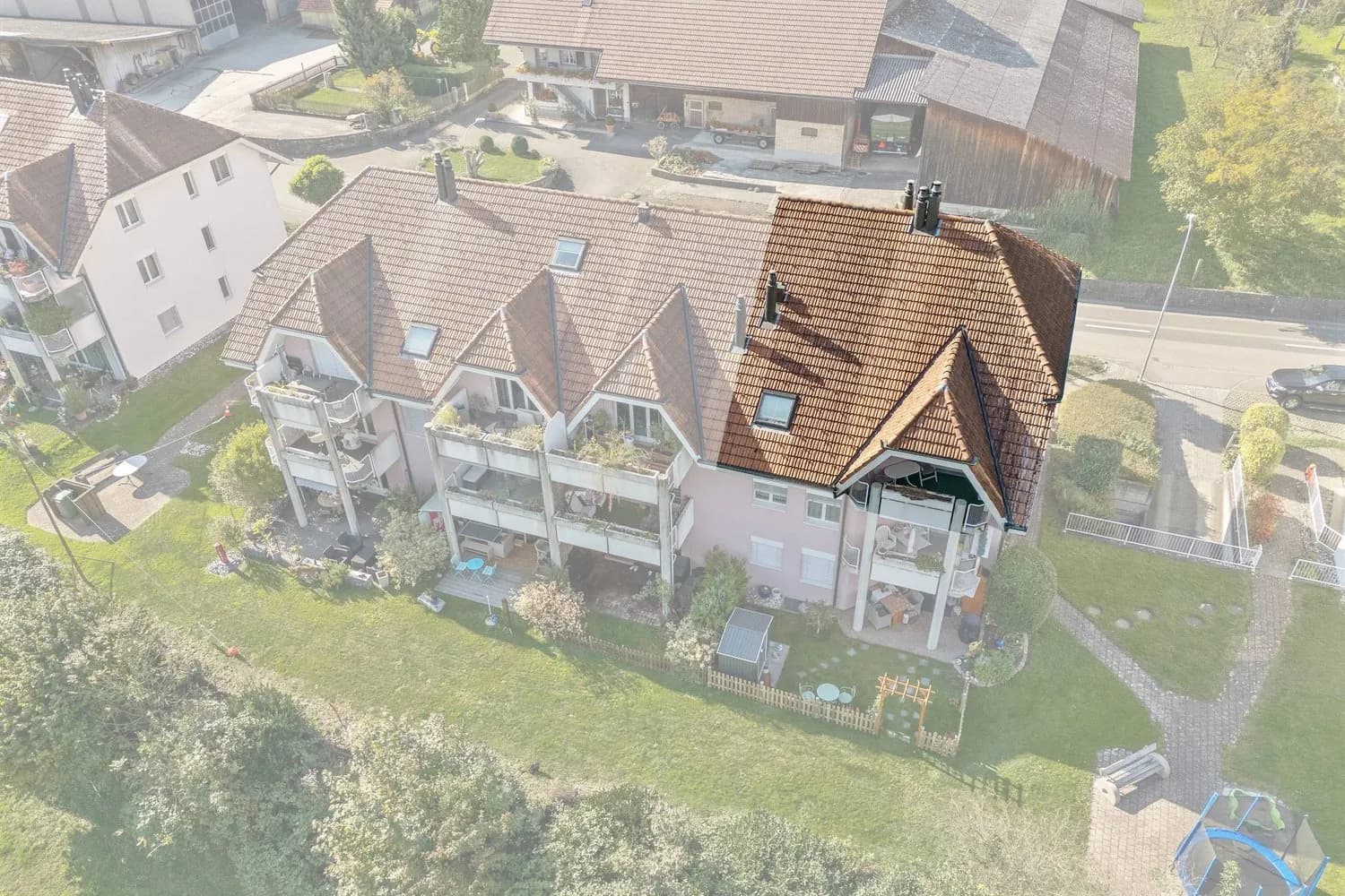 WOHNEN MIT STIL AUF ZWEI ETAGEN