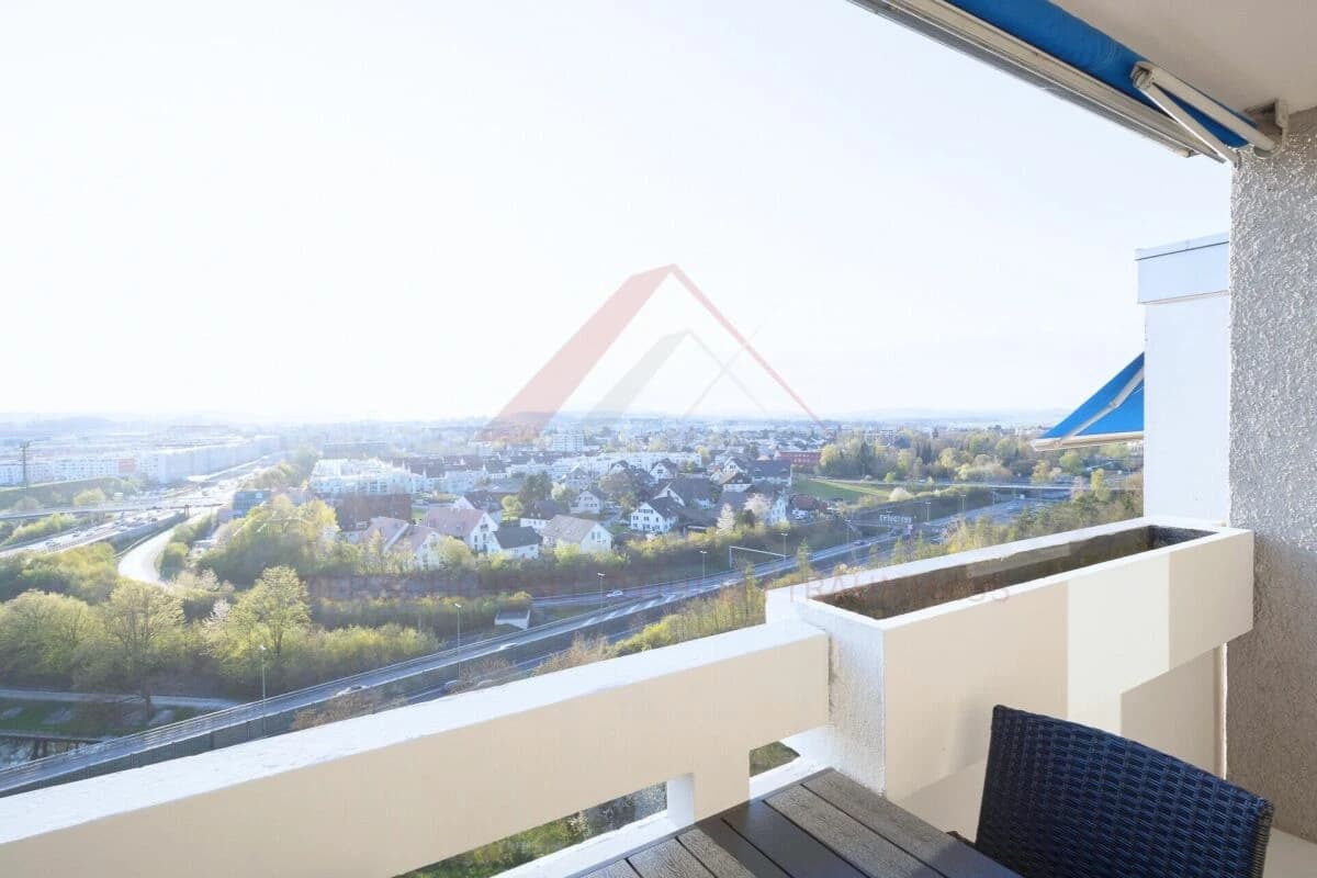 Exklusive 3.5-Zimmer-Wohnung im 15. Obergeschoss mit spektakulärer Weitsicht