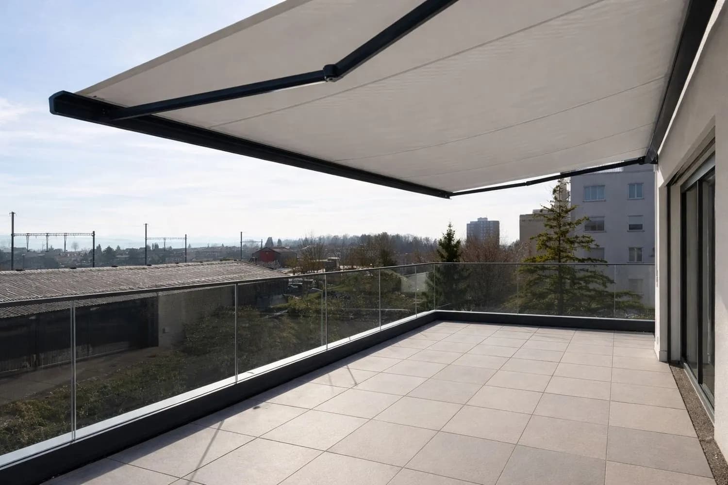 Moderne 3.5-Zimmer Maisonette mit Terrasse in Grenchen