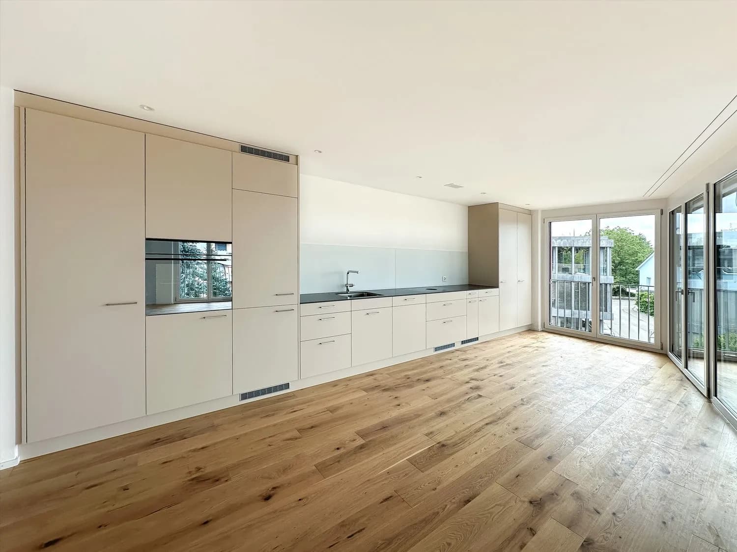 Attraktive Neubauwohnung in ruhigem Quartier!