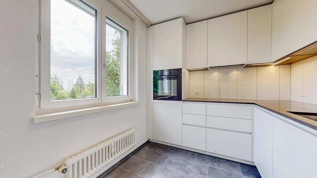 Neu sanierte 4.5 Zimmerwohnung