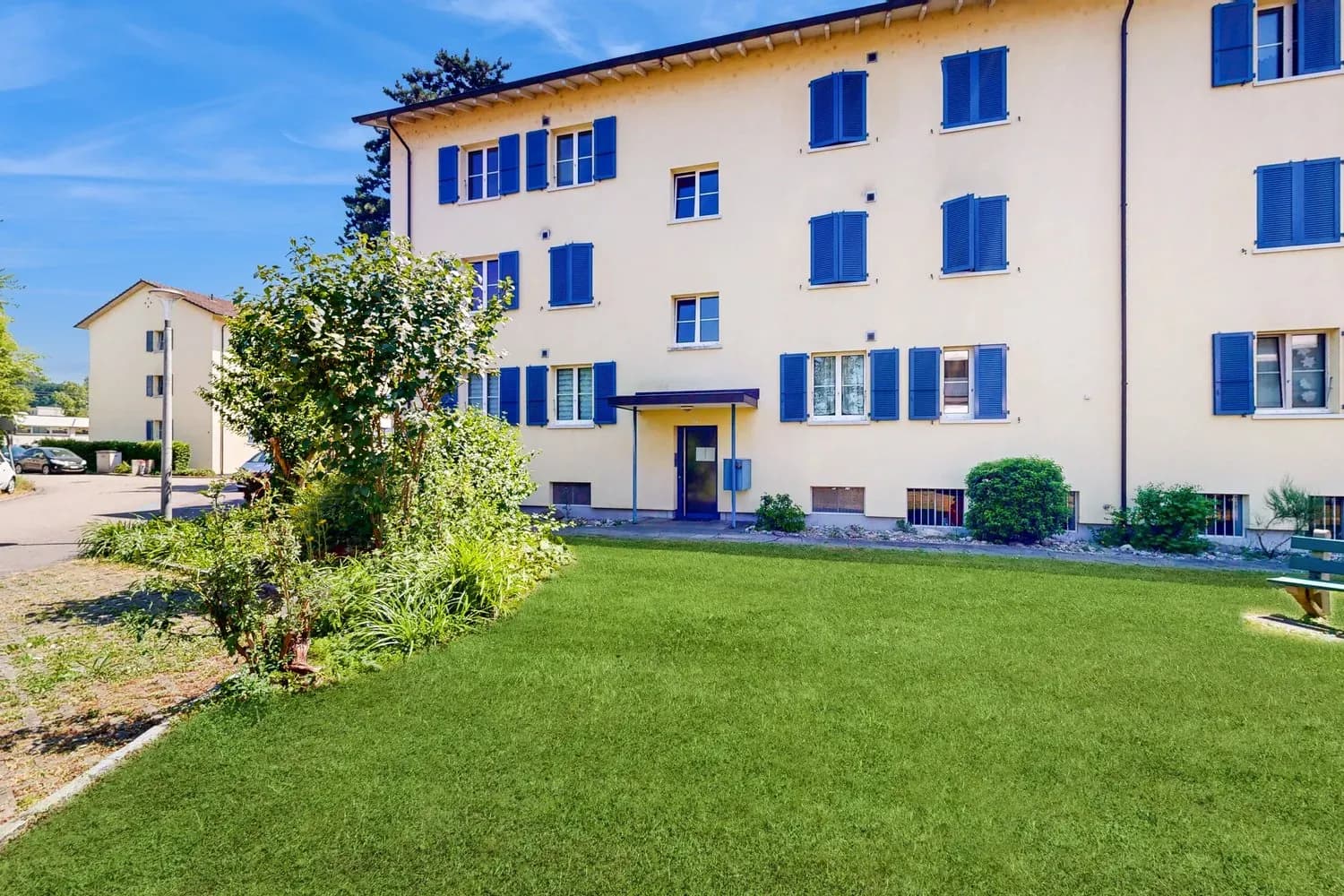 MIETEN OHNE KAUTION - Charmante Wohnung im Erdgeschoss mit Sitzplatz