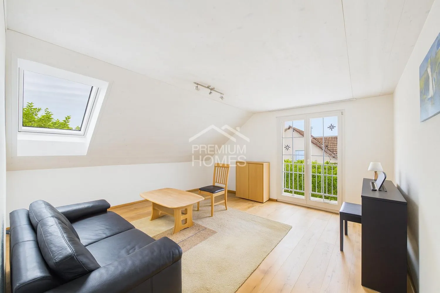 Pool, Garten, Privatsphäre - exklusive Liegenschaft mit Stil