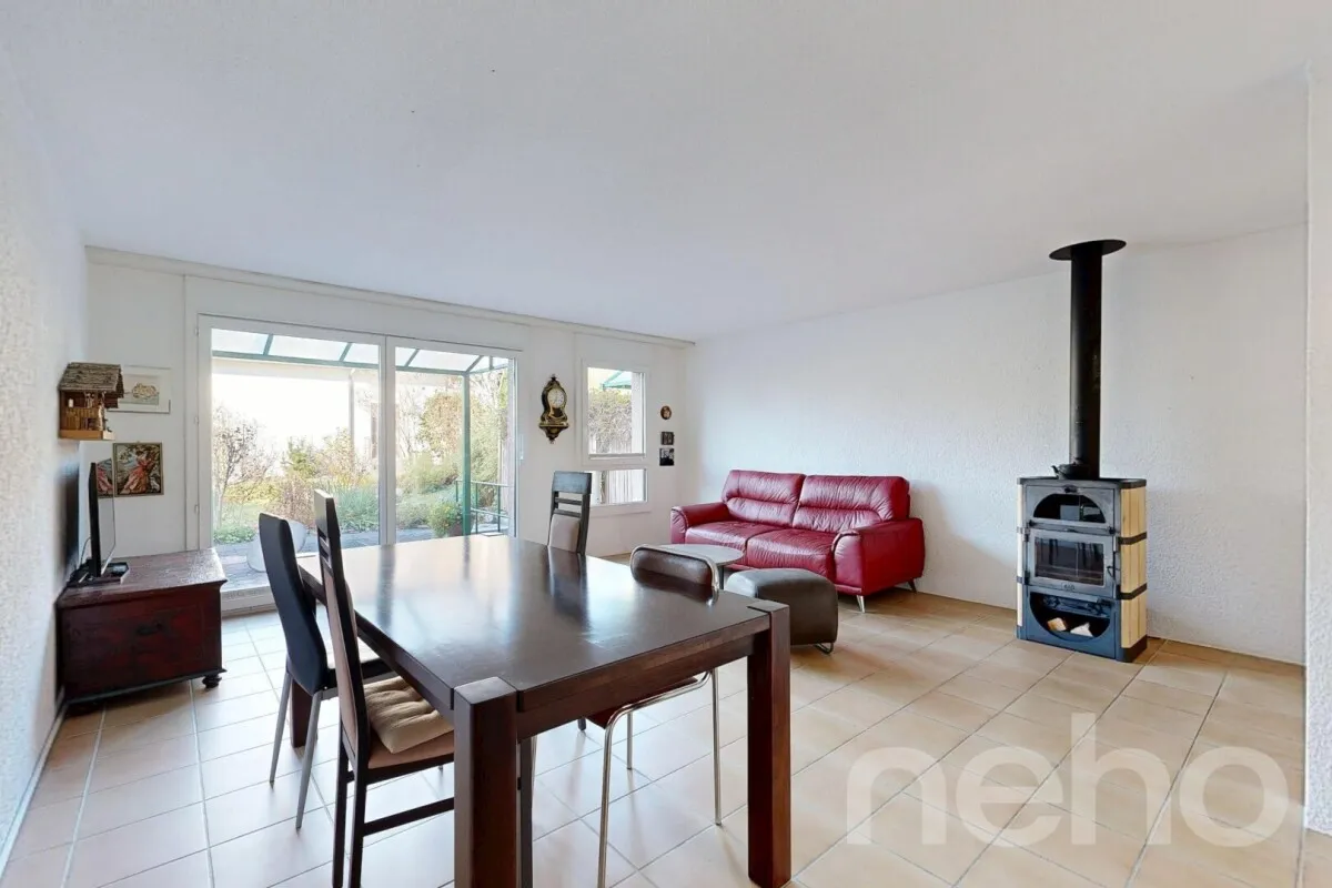 Charmantes Reihenhaus mit 4.5 Zimmern und Erweiterungsmöglichkeit