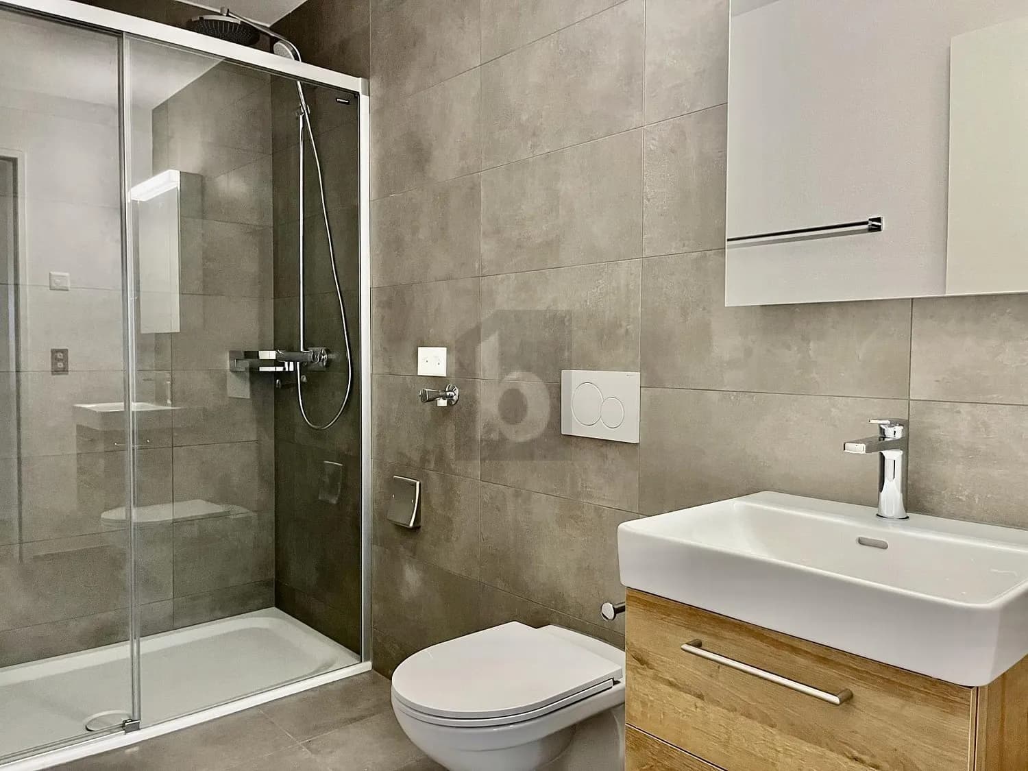 PREISHIT! WOHNEN WO ANDERE URLAUB MACHEN