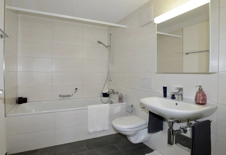 Moderne Wohnung in Niederwangen - Mieten ohne Kaution