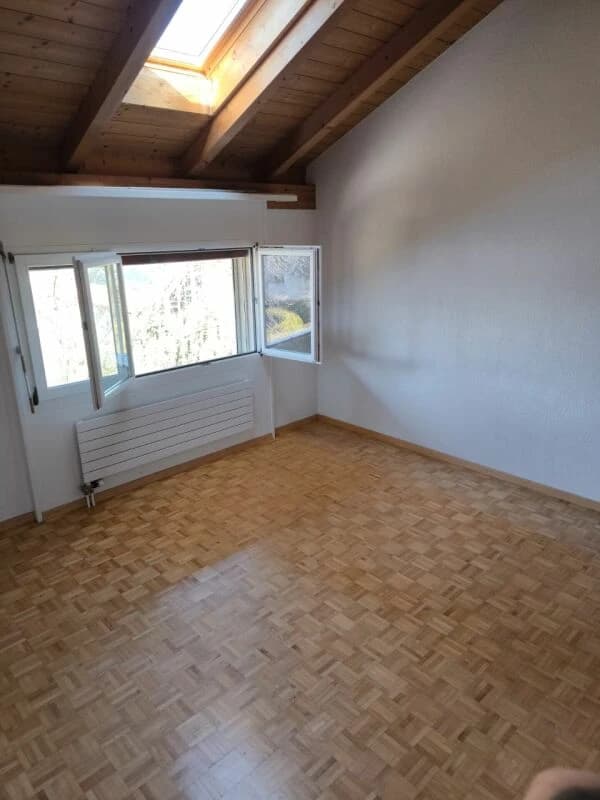 Grosse 4,5Zi mit zusätzlicher Gallerie