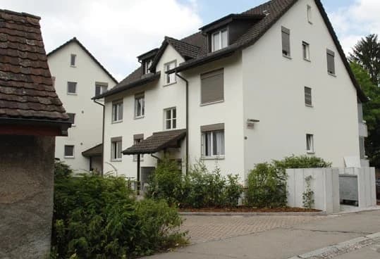 EG-Wohnung in grüner Umgebung