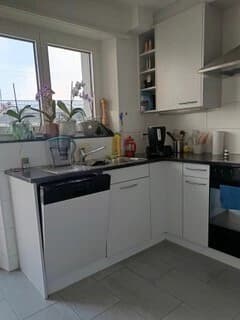 Zentral gelegene 4-Zimmer-Wohnung (82m2)-optional mit grossem Atelier