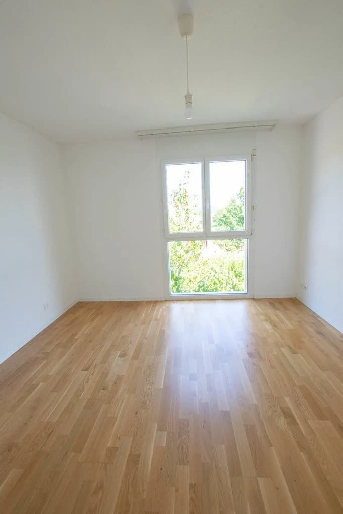 Attikawohnung mit grosser Terrasse an ruhiger Lage zu vermieten