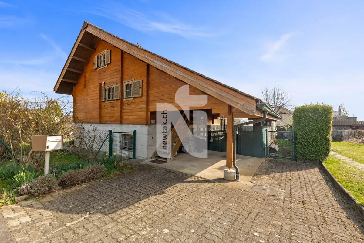 Charmantes, freistehendes Einfamilienhaus in ruhiger Lage mit idyllischem Garten