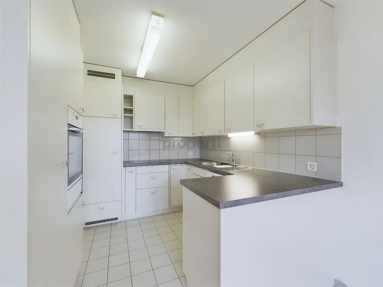 Helle 4.5-Zimmer-Wohnung in Winikon