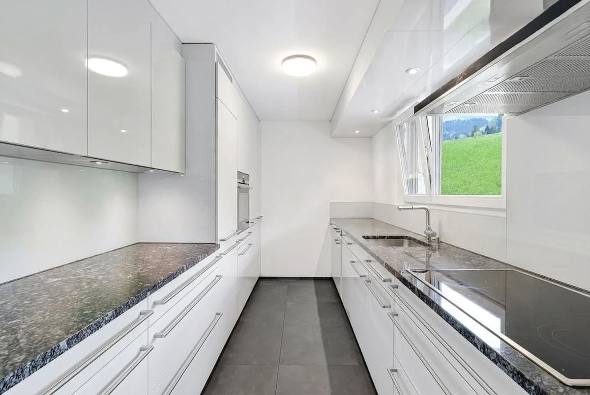 Attraktive Attika-Wohnung mit herrlichem Ausblick auf den Zürichsee in Schindellegi