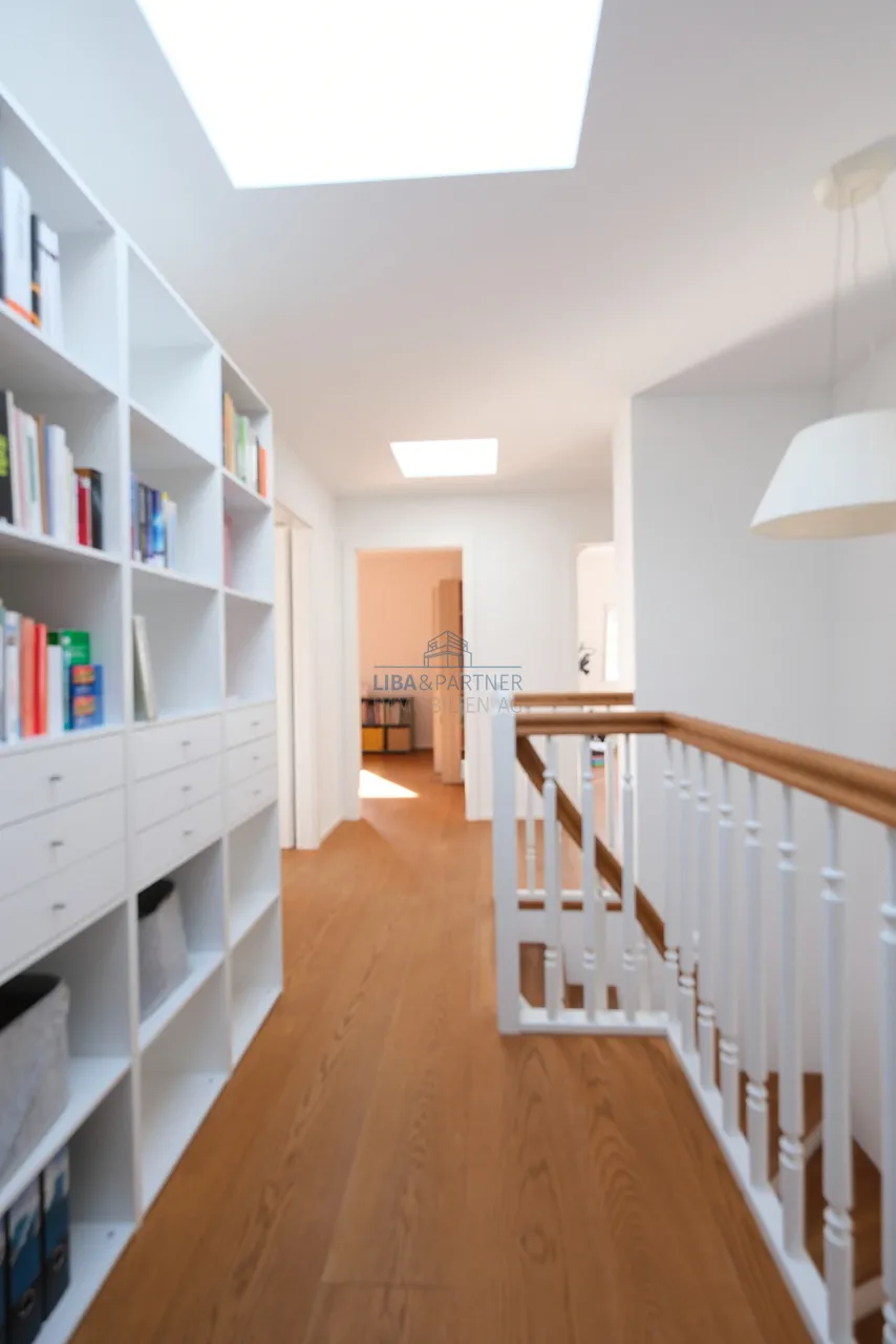 Stilvoll saniert & voller Charme - Exklusive Attikawohnung im Gellert