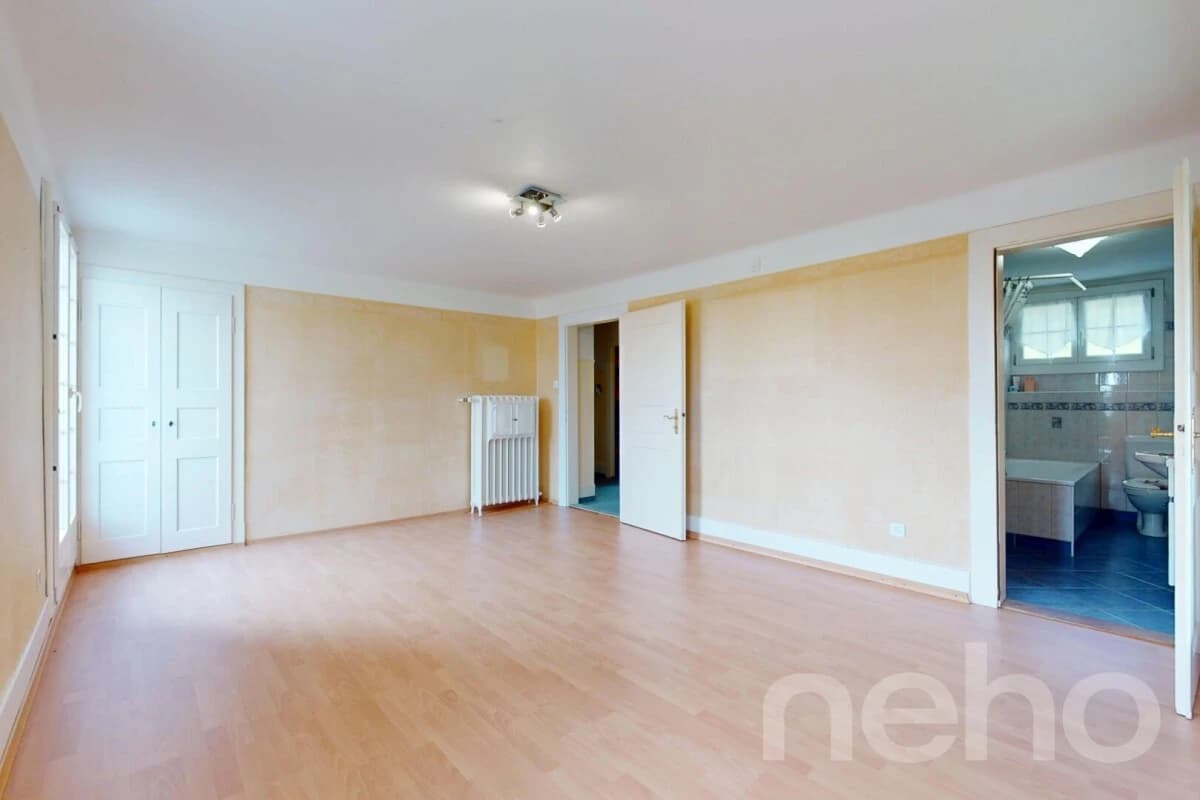 Charmante 10-Zimmer Villa mit Einliegerwohnung