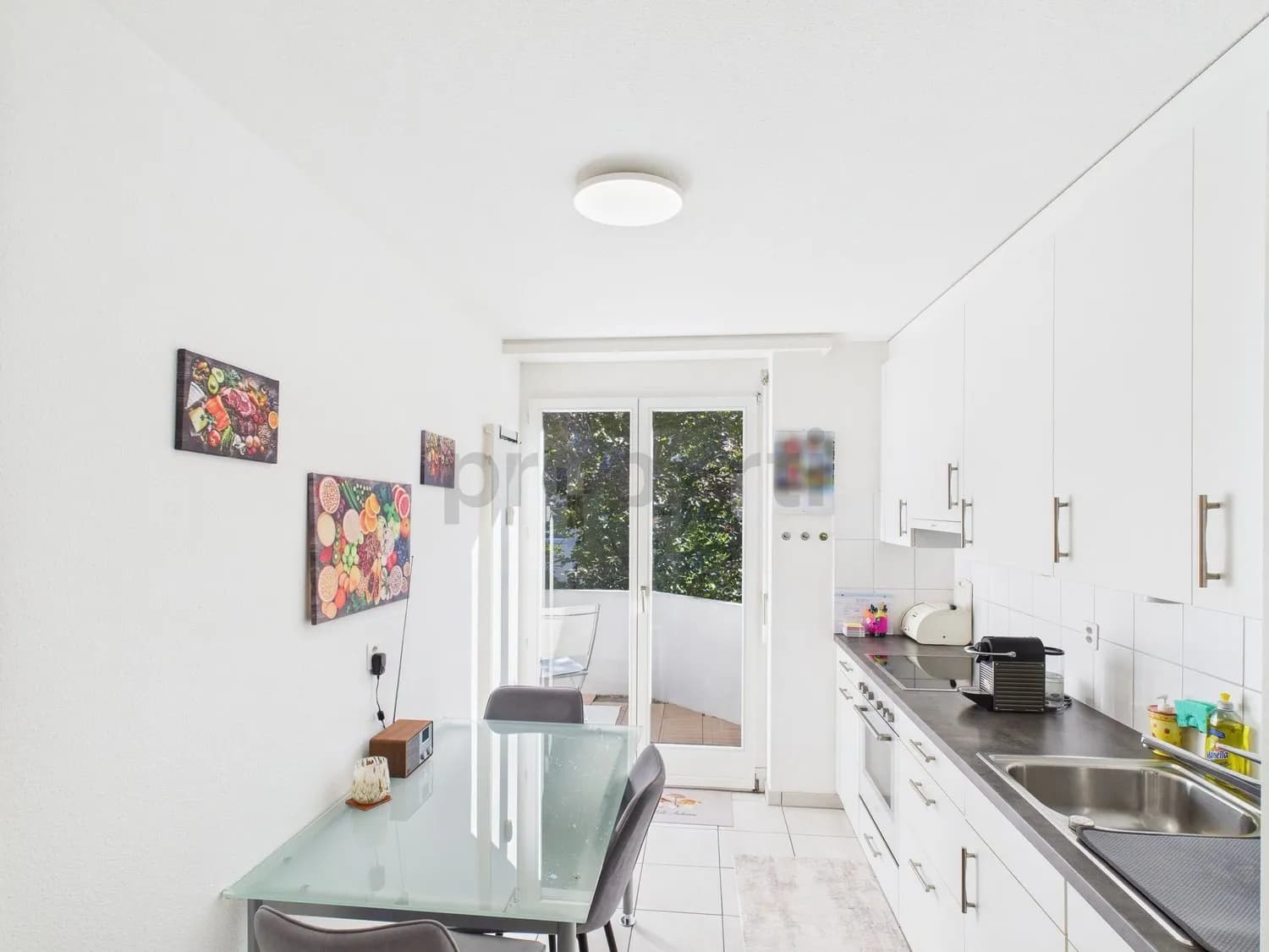 Gemütliche 3.5-Zimmer Wohnung in Bottmingen