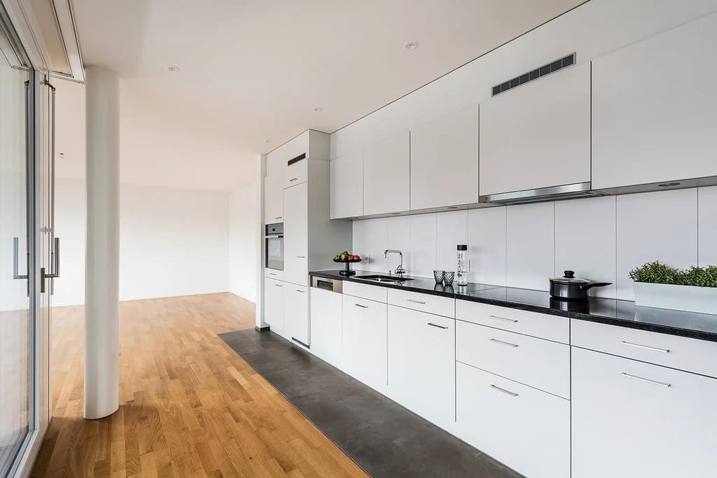 Helle 2.5 Zimmer-Wohnung zu vermieten