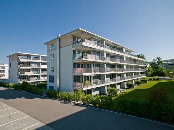 Moderne 3.5 Zimmer-Wohnung in Bülach