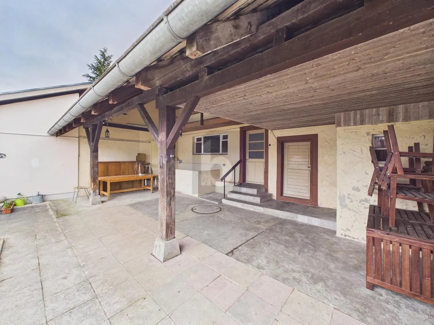 VIEL PLATZ - MIT SCHEUNE UND GROSSEM GARTEN!