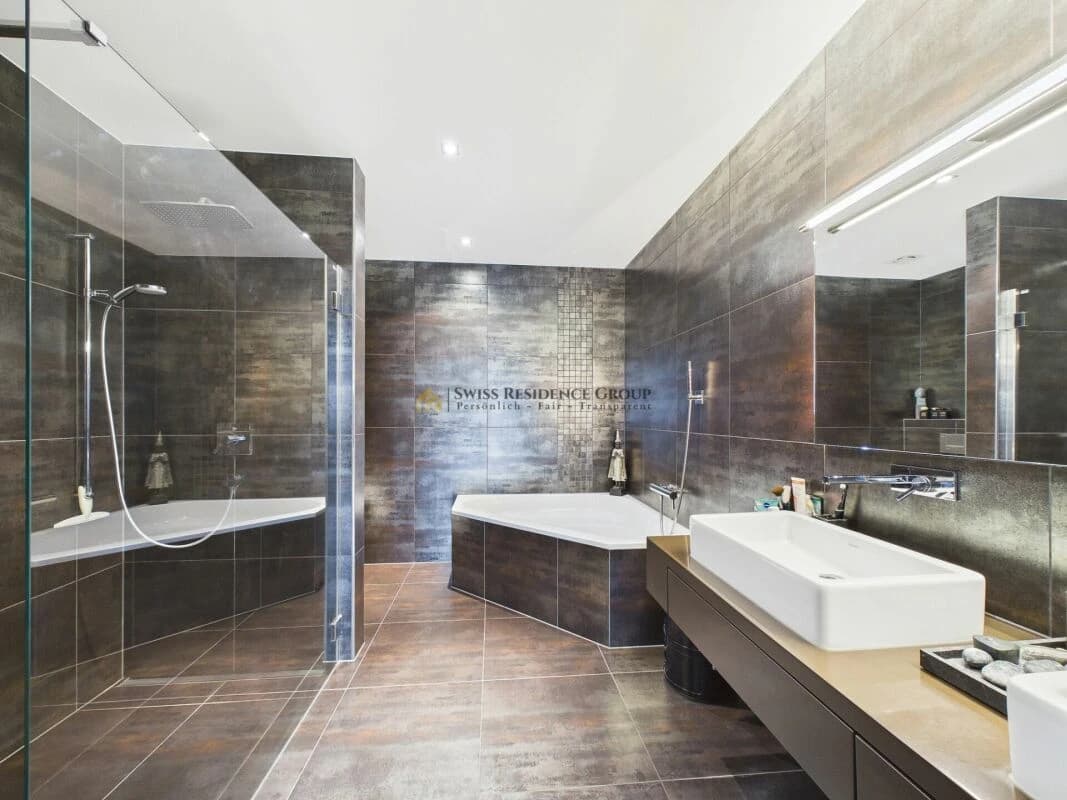 Exklusive Terrassenwohnung mit 100m² Sonnenterrasse