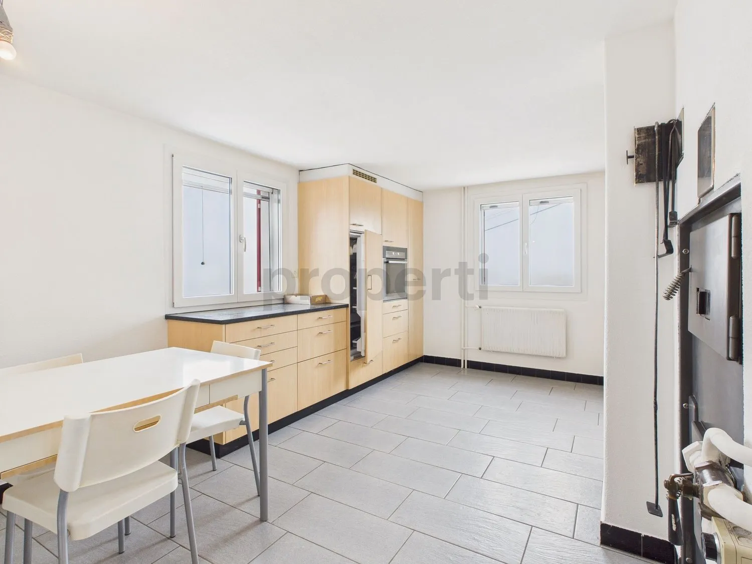 Neu renovierte 3.5-Zimmer-Eigentumswohnung mit Kellerraum, Mümliswil-Ramiswil