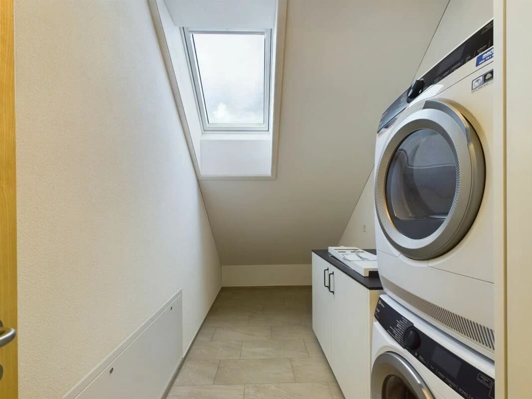 Moderne 4.5-Zimmerwohnung Dachgeschoss mit Weitblick