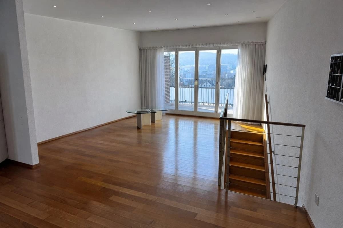 Originelle Maisonette mit unverbaubarer Aussicht