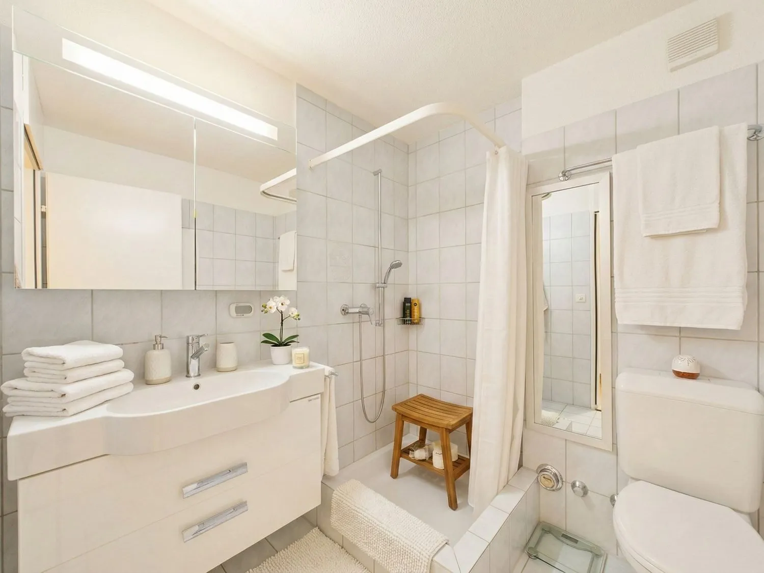 Grosszuegige 5-Zimmer-Wohnung mit Balkon in Affoltern am Albis