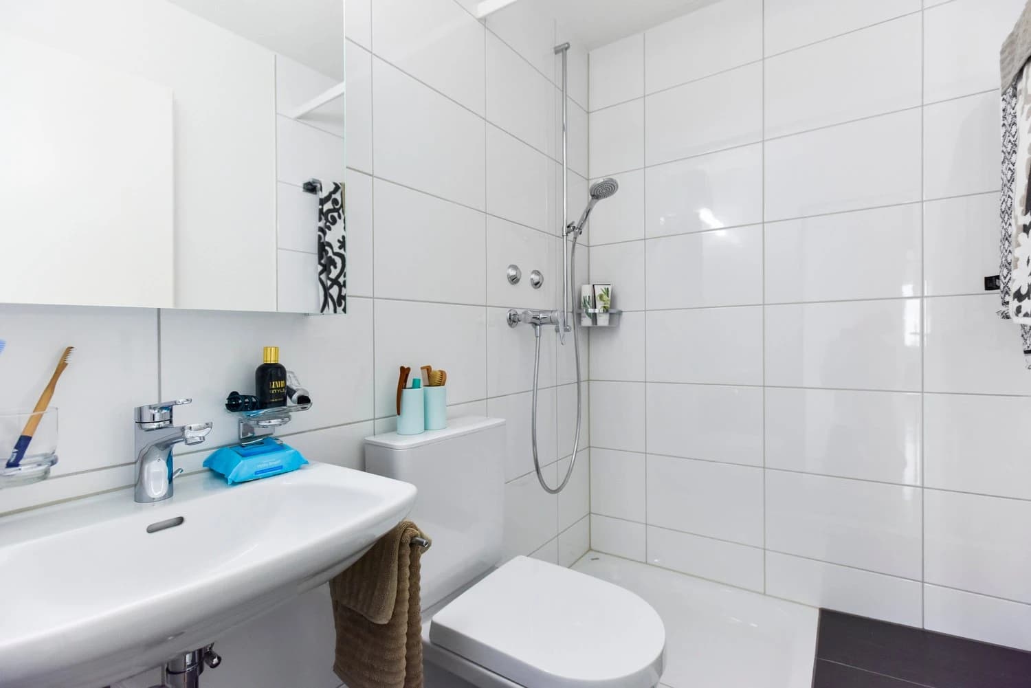 "Hergiswaldstrasse" - Die bessere Art  Wohnen in einer tollen Familienwohnung