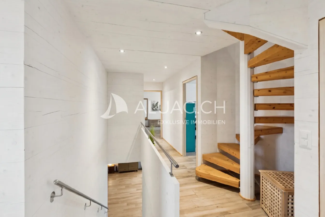 MODERN, VIEL PLATZ, STIL, RUHE UND PRIVATSPHÄRE