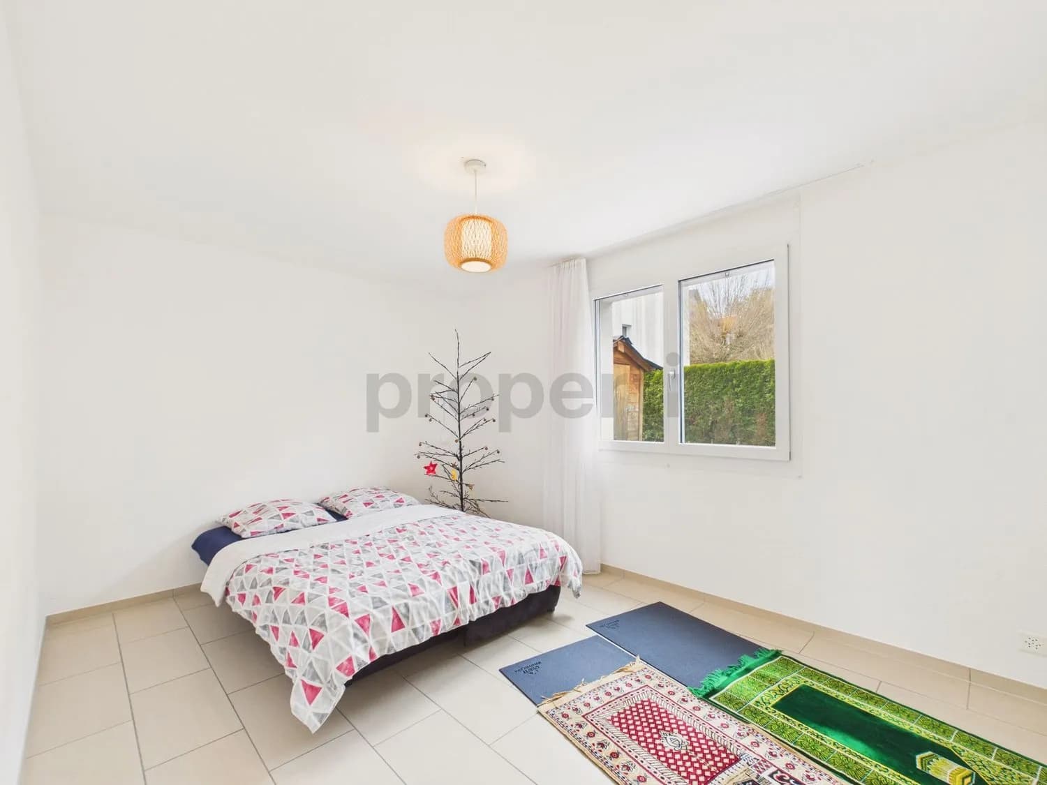 Moderne 5.5-Zimmer Wohnung mit 290m2 Garten in Wetzikon