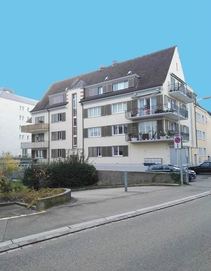 Charmante Wohnung  klassische Architektur trifft modernes Wohngefühl