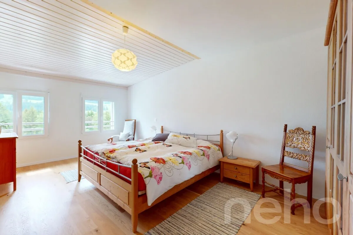 Cadre d?exception : duplex récent ouvert sur la nature