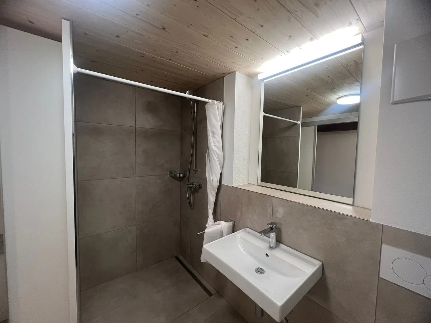 Moderne 2.5-Zimmer-Duplex in Stein AG mieten