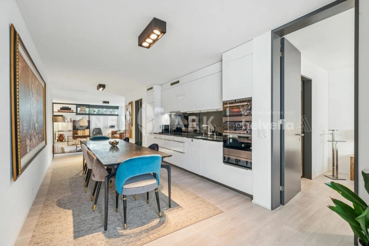 Exklusive 2.5-Zimmer-Wohnung mit zwei grossen Terrassen und viel Privatsphäre