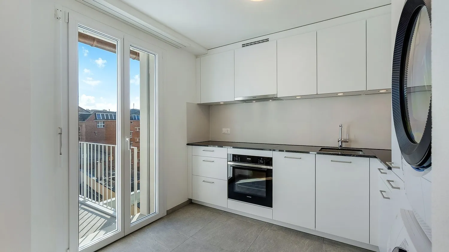 Erstvermietung - mit 2 Balkone