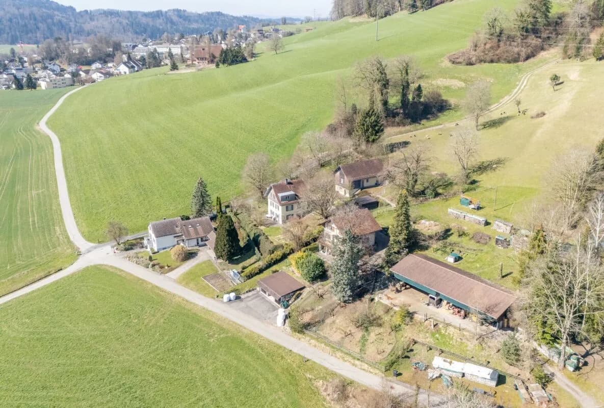 Einzigartiges Ensemble: Historisches Wohnglück und kreative Freiheit